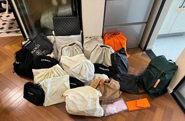 云浮市云城回收奢侈品衣服.jpg